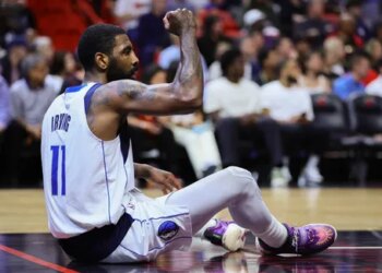 Une blessure supplémentaire avait retardé le retour de Kyrie Irving