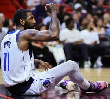 Une blessure supplémentaire avait retardé le retour de Kyrie Irving