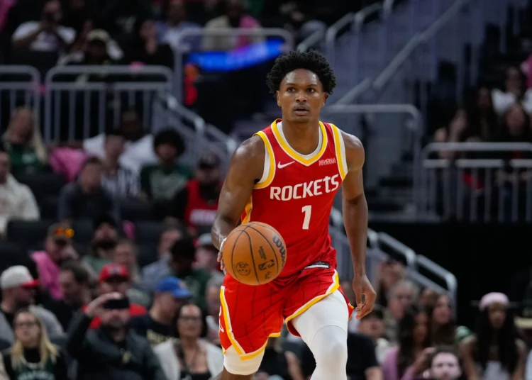 VanVleet et Houston restent invaincus à Milwaukee · SNA