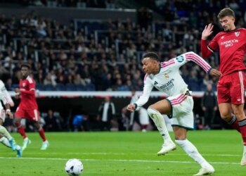 Vitesse, puissance et technique, le but exceptionnel de Mbappé avec le Real (vidéo)