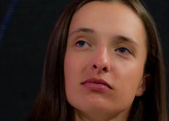 WTA - Pékin > Iga Swiatek sur Novak Djokovic, qui l'a aidée sur un point précis : "Il a toujours quelque chose de sage à dire et est ravi de partager son savoir"