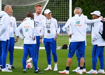 Zinédine Zidane, un membre de son staff menacé de licenciement