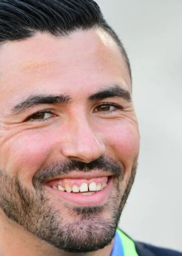 Algérie : après Belhadj, Antar Yahia pousse pour un autre ex-Fennec dans le staff d’Hemdani